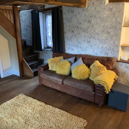 The Griffin Cottage Ludlow Eksteriør billede